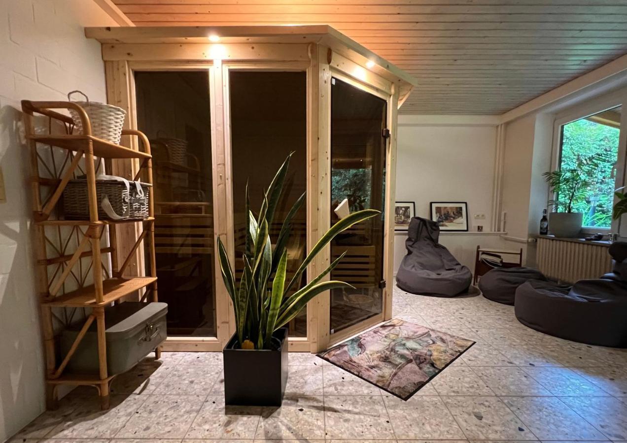 Aussergewoehnliches Haus Mit Sauna, Kamin Und Garten Wilhelmshaven Buitenkant foto