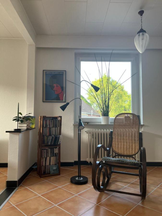Aussergewoehnliches Haus Mit Sauna, Kamin Und Garten Wilhelmshaven Buitenkant foto