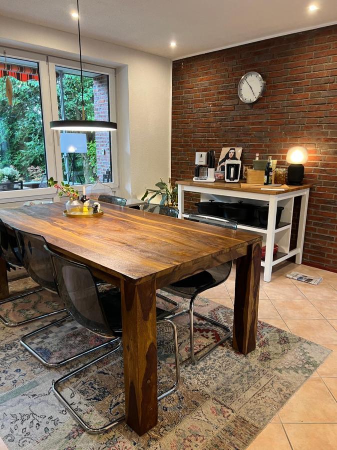 Aussergewoehnliches Haus Mit Sauna, Kamin Und Garten Wilhelmshaven Buitenkant foto