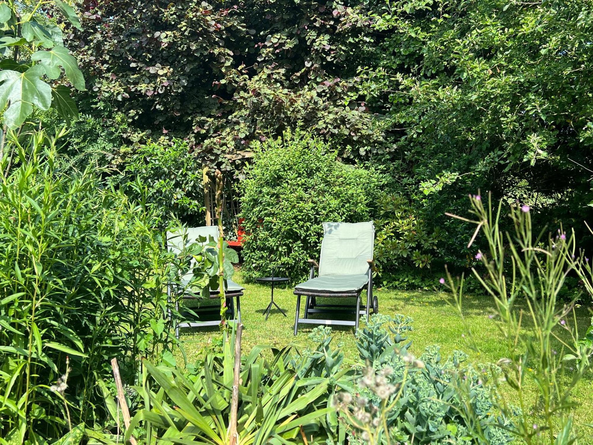 Aussergewoehnliches Haus Mit Sauna, Kamin Und Garten Wilhelmshaven Buitenkant foto